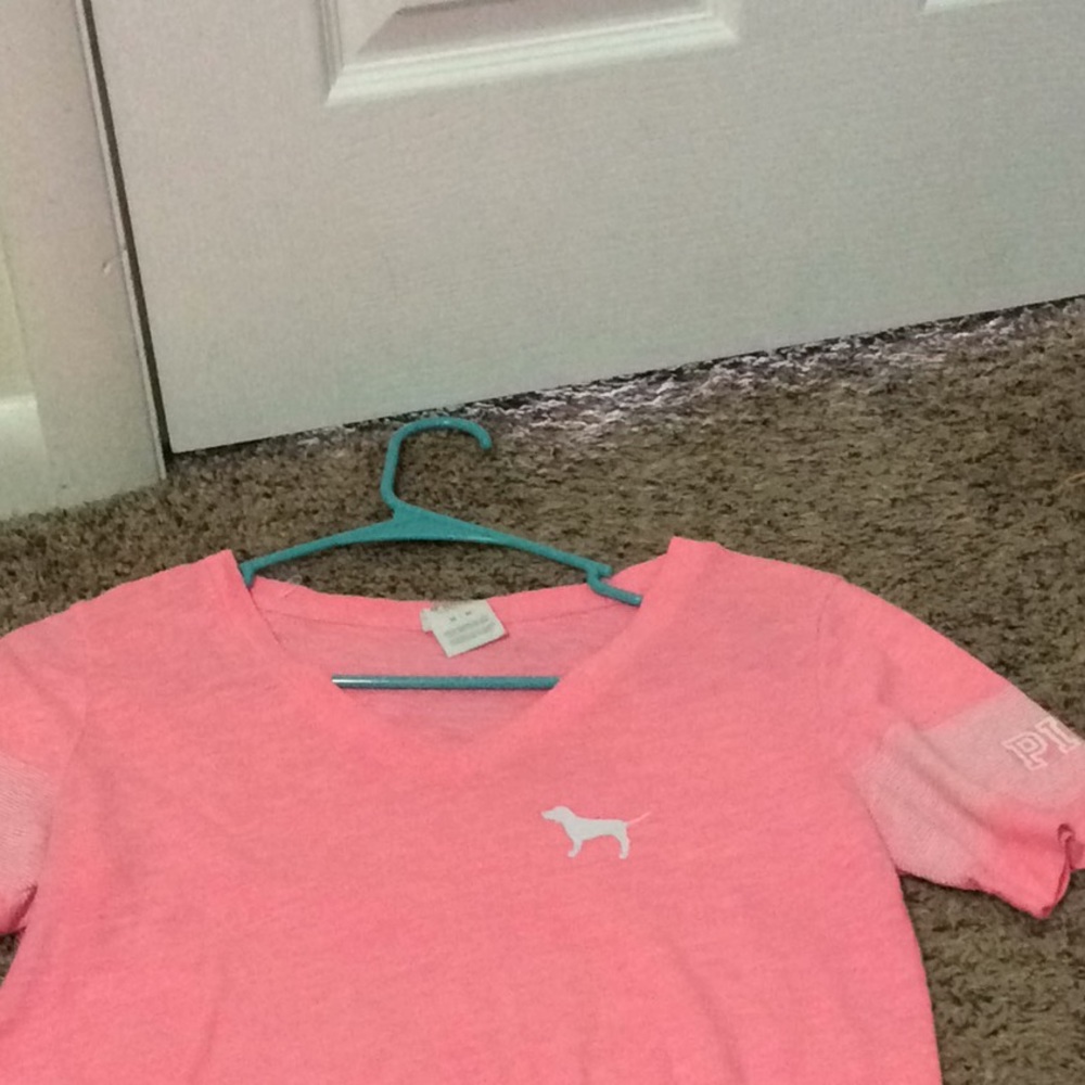 Pink vs shirt